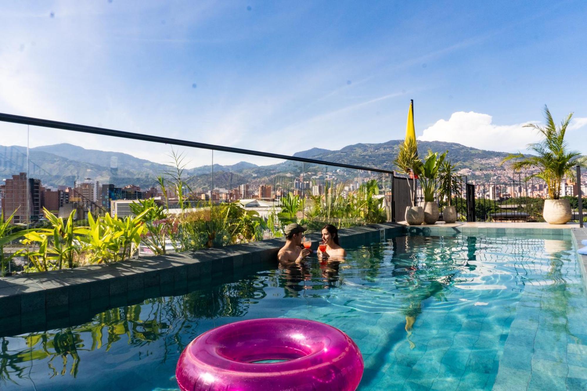 Los Patios Cool Living Medellin Exterior photo