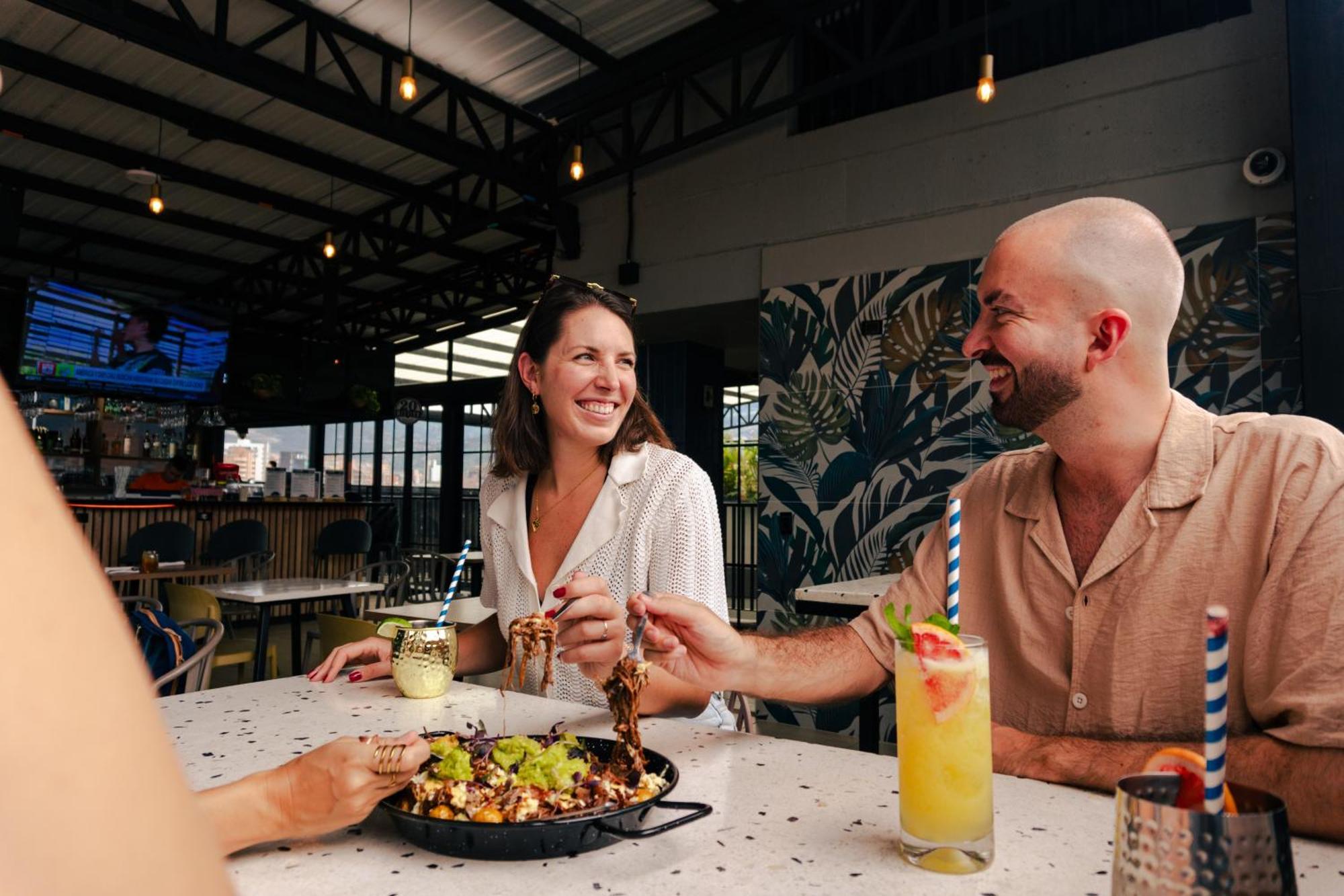 Los Patios Cool Living Medellin Exterior photo